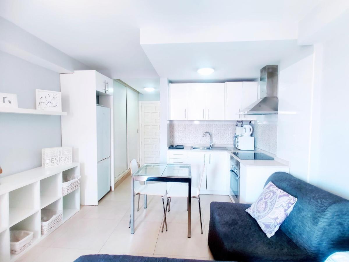 Estudio Summerland En Los Cristianos 阿罗纳 外观 照片